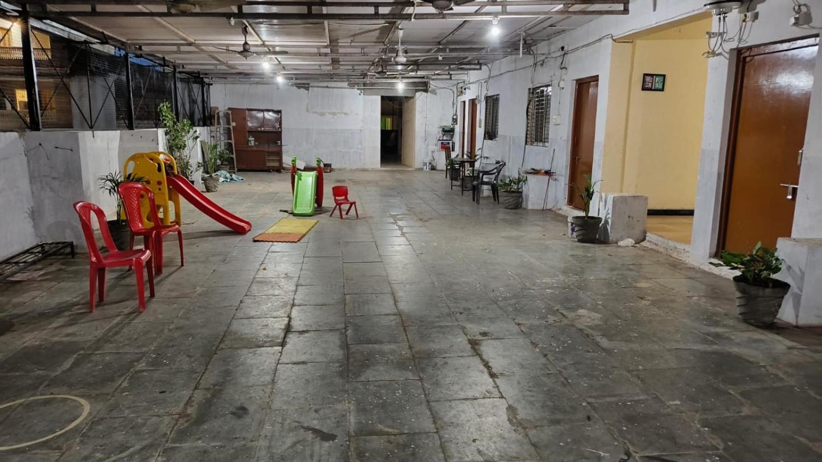 Nain Guest House Ujjain Extérieur photo